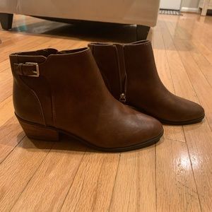 New w tags - Dr Scholl’s booties